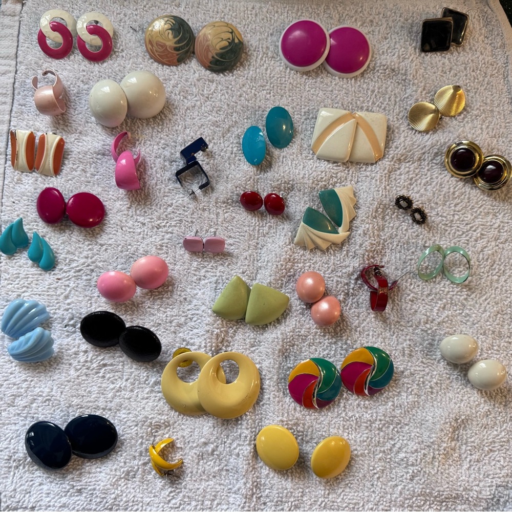80s Colorful Vintage Earring LOT - Picture 6 of 6